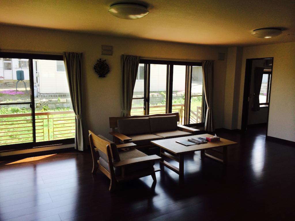 Kashiwa House Furano Villa Ruang foto