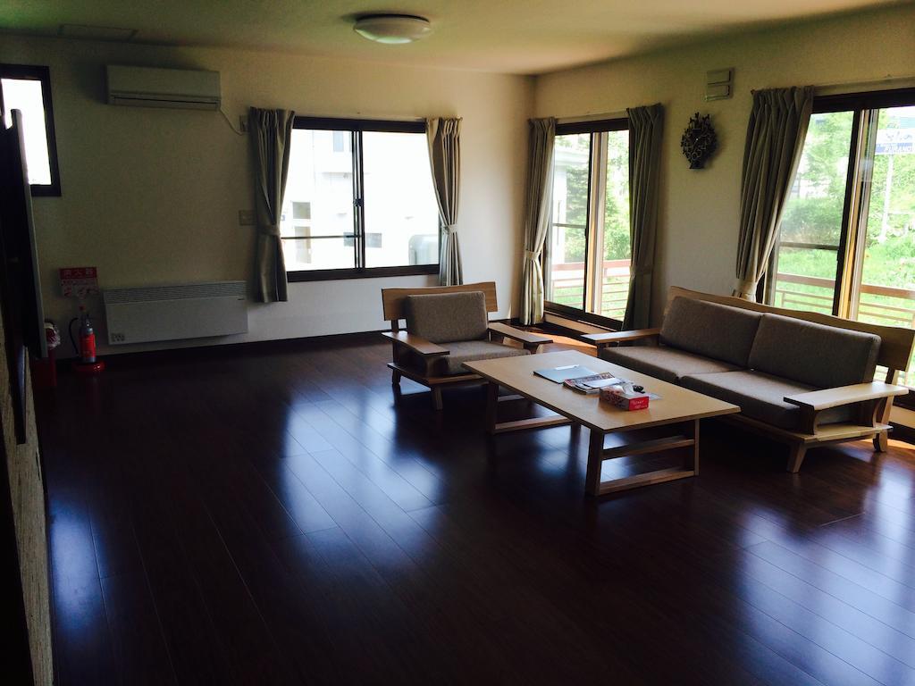 Kashiwa House Furano Villa Ruang foto